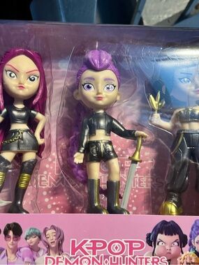 K-Pop Demon Hunters Purple Hair Action Figure - Fashion Fighter